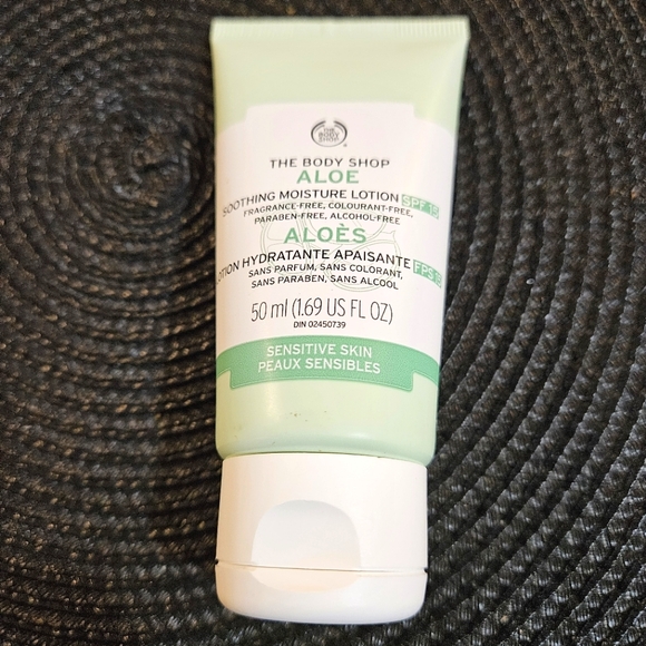 The Body Shop Other - The Body Shop Aloe Soothing Moisture Lotion SPF 15 NWT